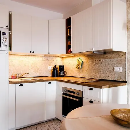 Diamond Roof Appartement *